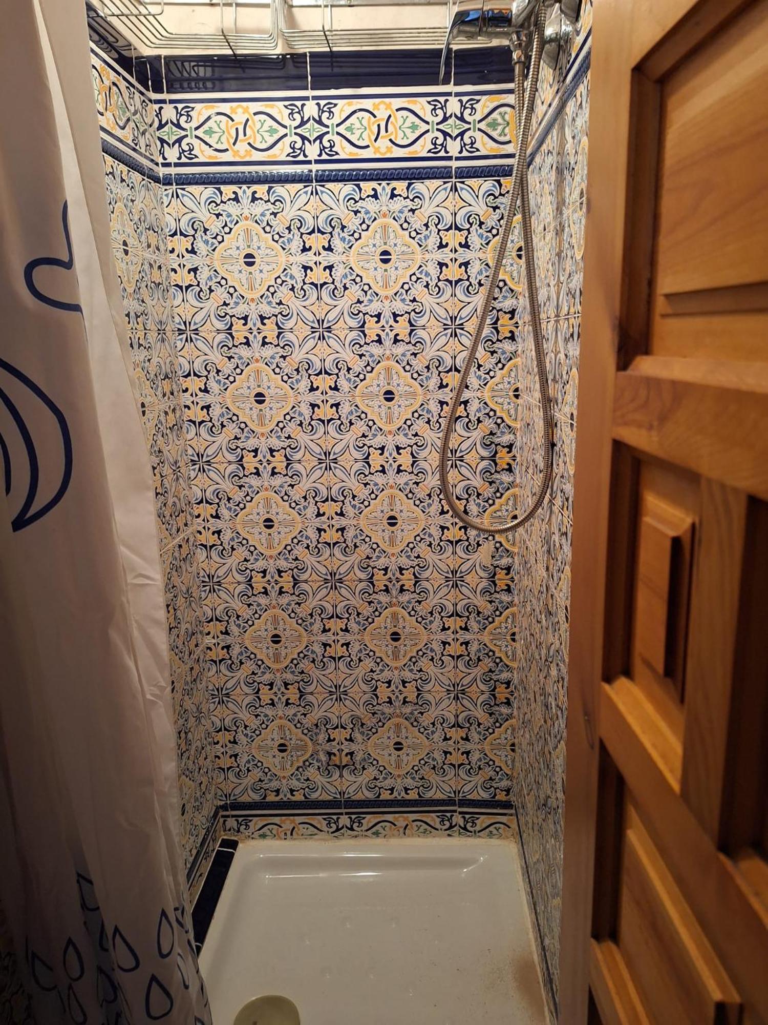 Apartamento Plaza San Roman Sevilla Bagian luar foto