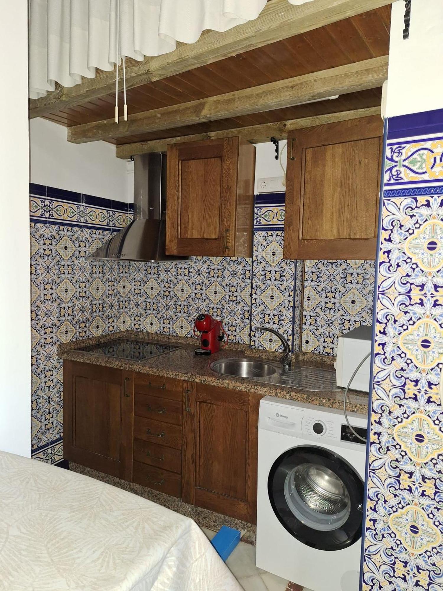 Apartamento Plaza San Roman Sevilla Bagian luar foto