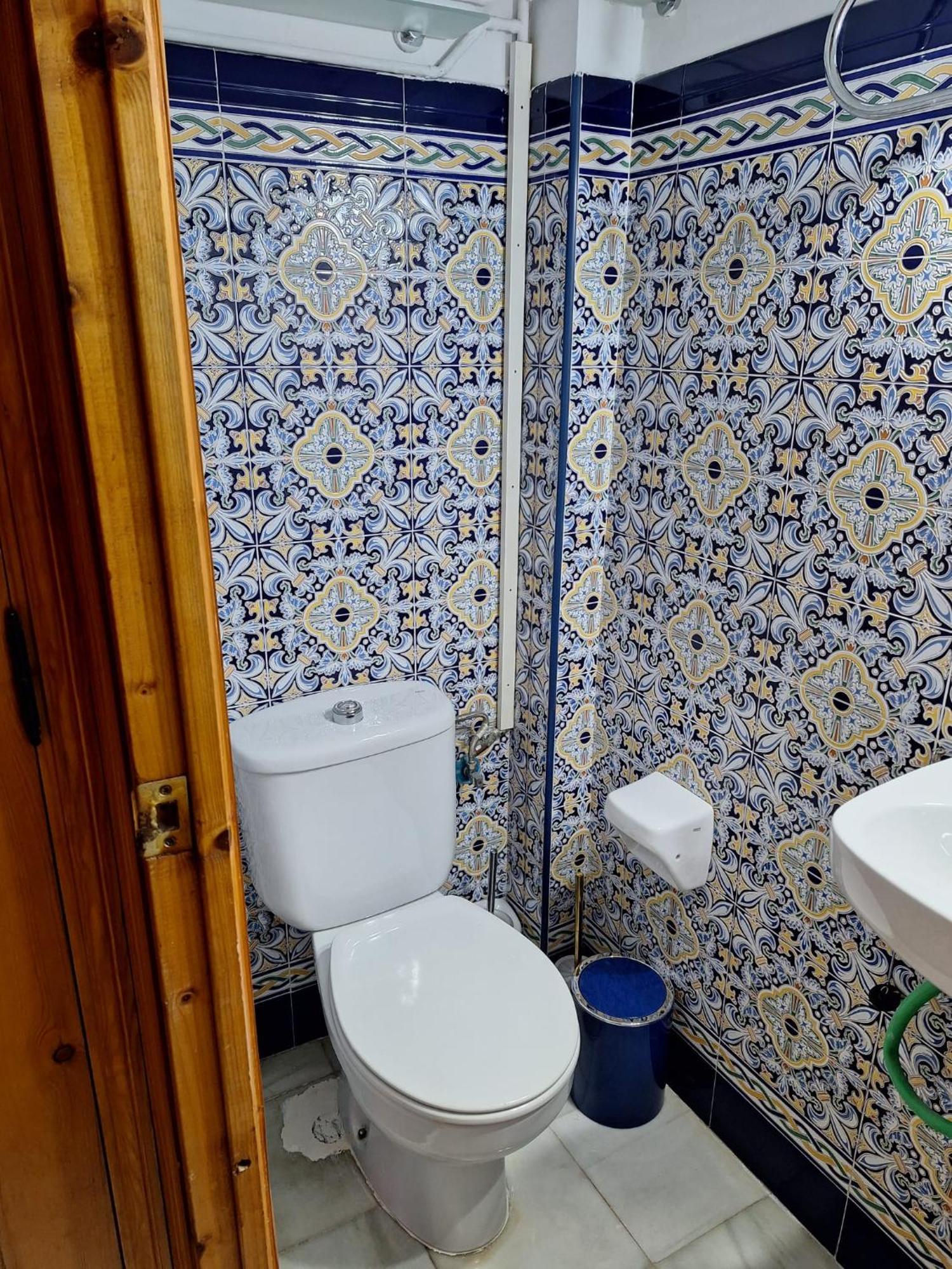 Apartamento Plaza San Roman Sevilla Bagian luar foto